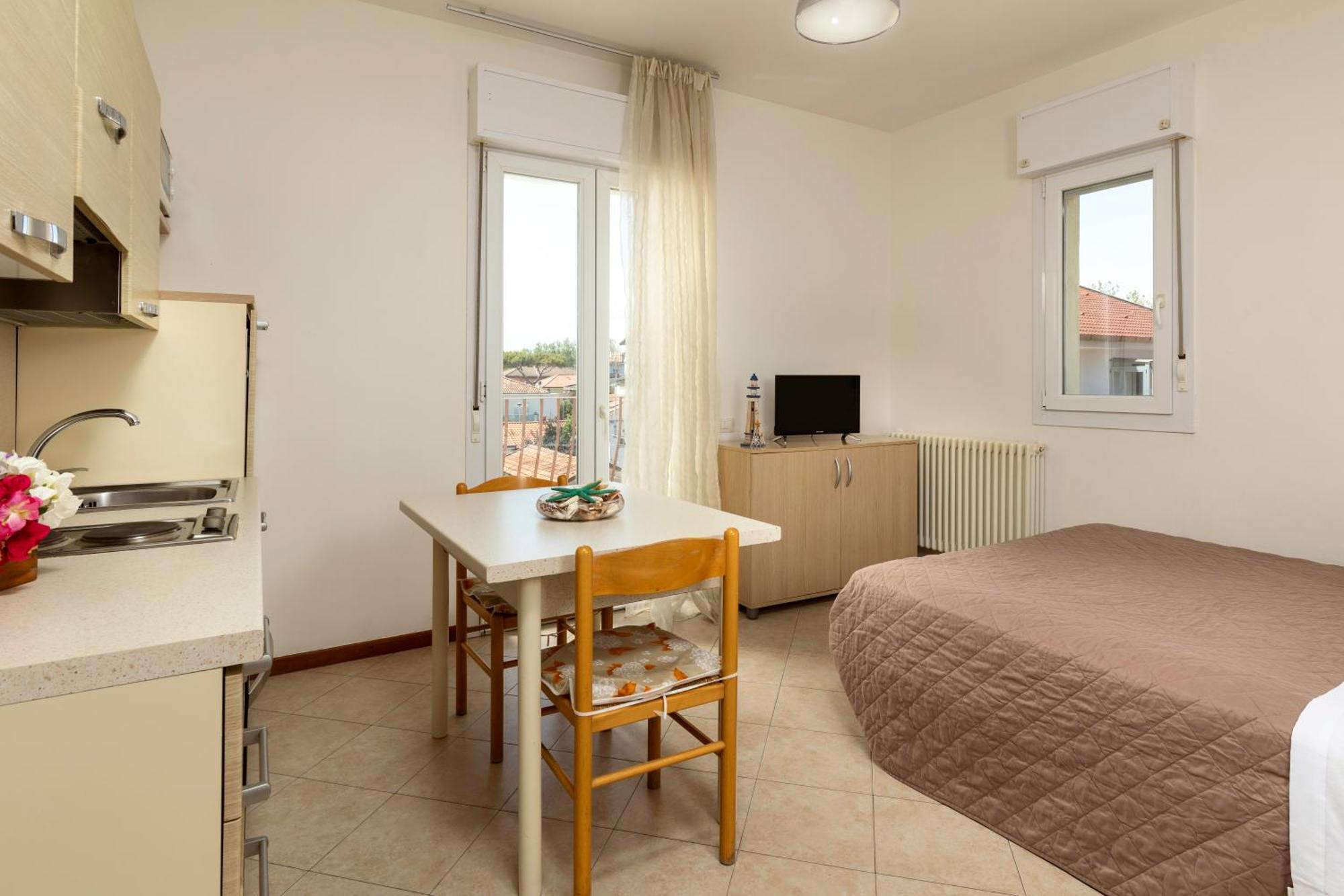 Residence Uno Studio&Suites Rimini Buitenkant foto