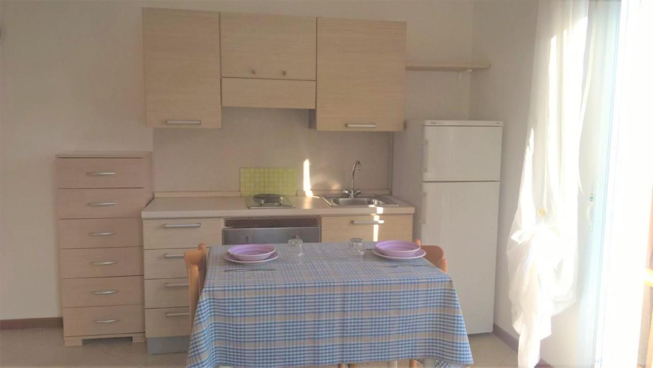Residence Uno Studio&Suites Rimini Buitenkant foto
